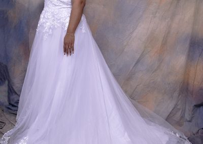 **NO NUMBER**Floral lace boddist with button detail button down back – ball gown